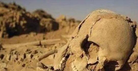 5万人的军队离奇消失,2500年后考古学家进入沙漠,终于揭开真相