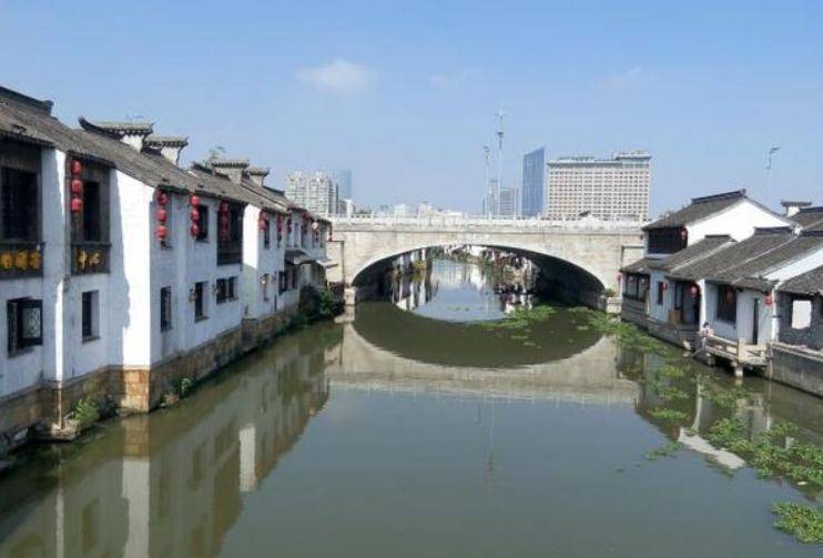 镇江划入南京经济总量超苏州_苏州镇江图片