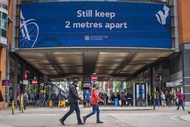 封锁|疫情反复！英国将再次封锁，美国超96%的高校放弃全线下授课