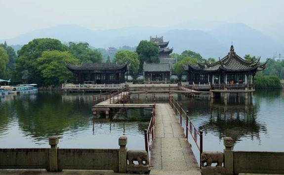临海市东湖攻略,媲美"瘦西湖"的园林,被誉为"台州园林