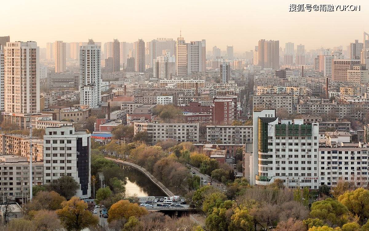 中午城市GDp_中国城市gdp排名2020