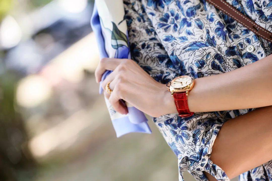 沛纳海|李易峰、廖凡都喜欢，为什么这块表火了70年？