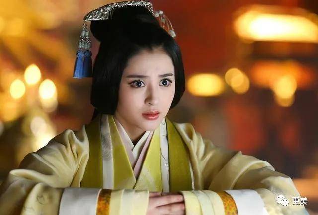 do|胖成球，眼睛do到快掉出眼眶，周杰伦最美“前女友”咋了...