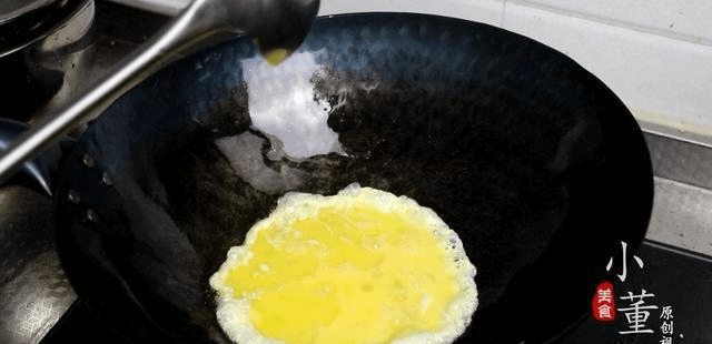 午餐肉炒面的做法 64d84d4d74e44958a9976153d760c4d1.png