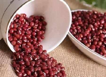 红豆和什么一起煮最有营养 b8d1fbbd2d3a4aaaa74772dc4eb28e0f.jpeg