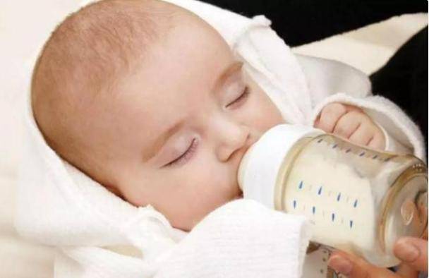 小孩一般几岁断奶粉比较好 e61967d83bea47f6bf0240f098d390fe.jpeg
