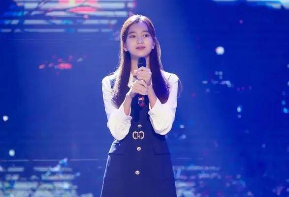 肤色|曾经全网为她哭瞎眼，如今带着一张惊艳众人的脸杀回来了