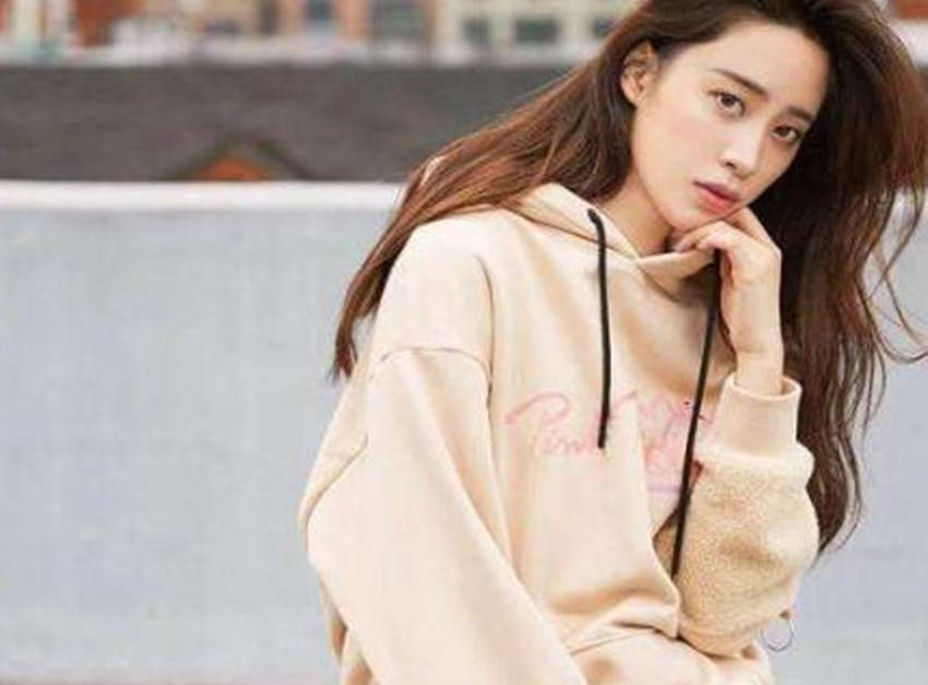 樊胜美|原创半年赚7亿，供妹妹出国读书，欧阳娜娜到底是白富美还是樊胜美？