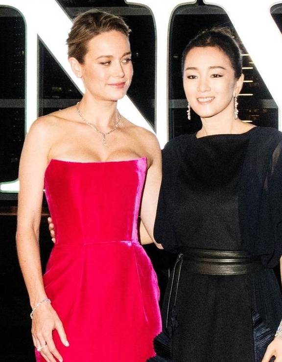 定律|巩俐气场还是强啊！完全无视身高气场定律、红唇气场定律