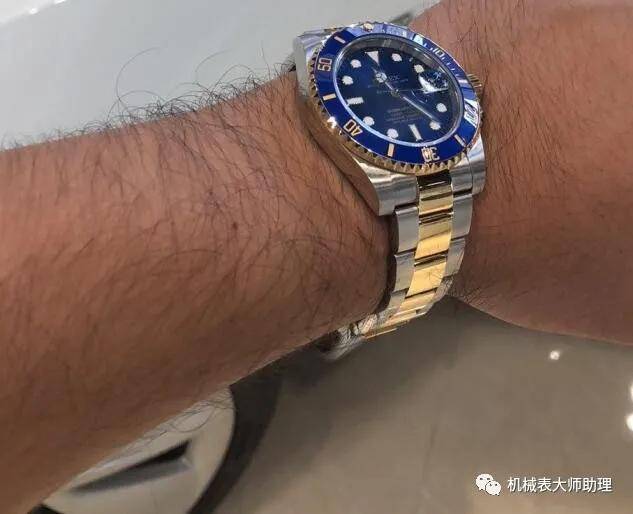月收入1-10万的男性都会佩戴什么手表？