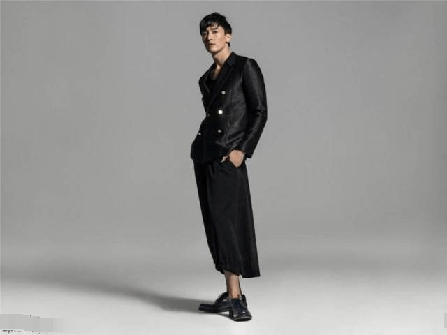 公寓|原创真正演员放弃热剧拍摄，披露娱乐圈现实，这次他终于被更多人认识