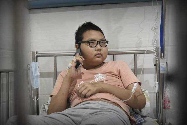 妈妈|父亲却消失不见，“我不怪爸爸只想他回来”14岁男孩急等配型