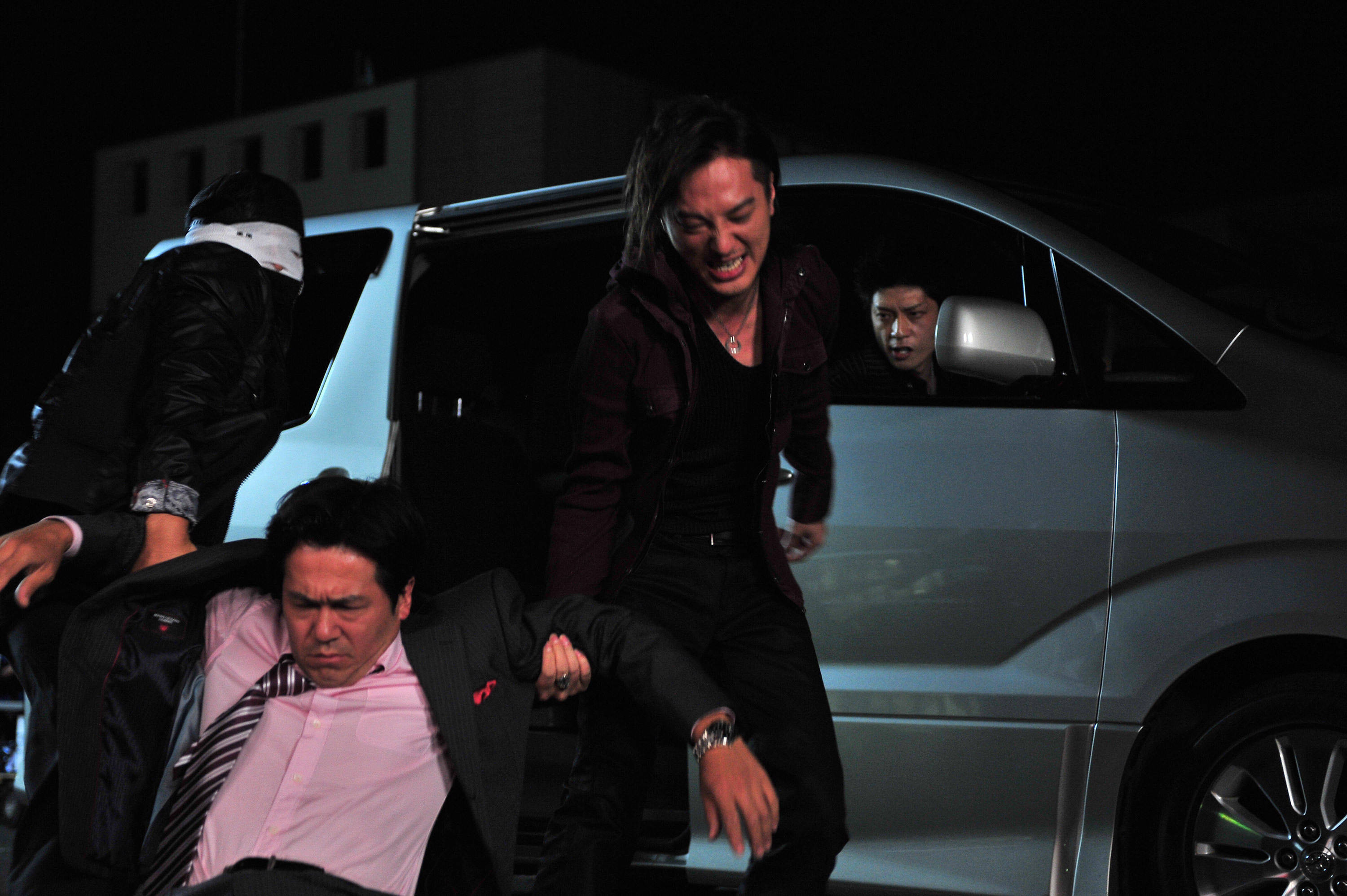 解读北野武巅峰之作《极恶非道》，日式暴力美学，以暴制暴_搜狐网