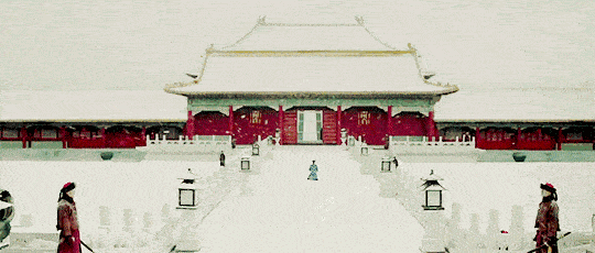 紫禁城|这个高枝是半个娱乐圈女星都想攀上的…