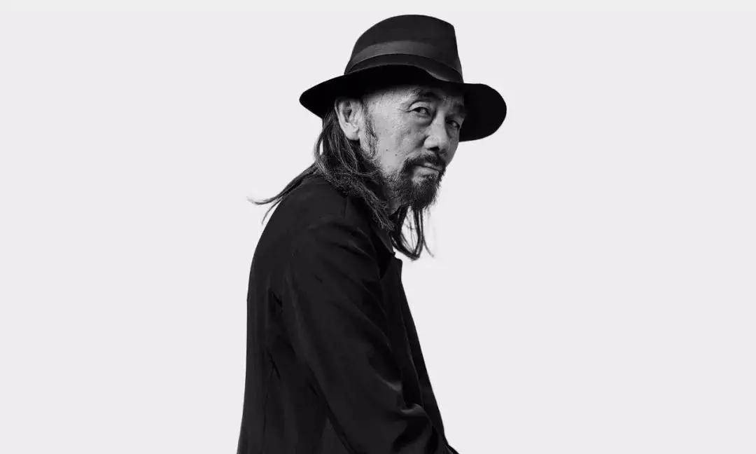 Yohji|兰博基尼 x 山本耀司 Yohji 联名曝光！跨界合作成为新趋势？