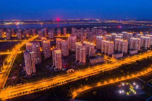 鄂尔多斯各旗区经济总量_国有经济在各行业比重