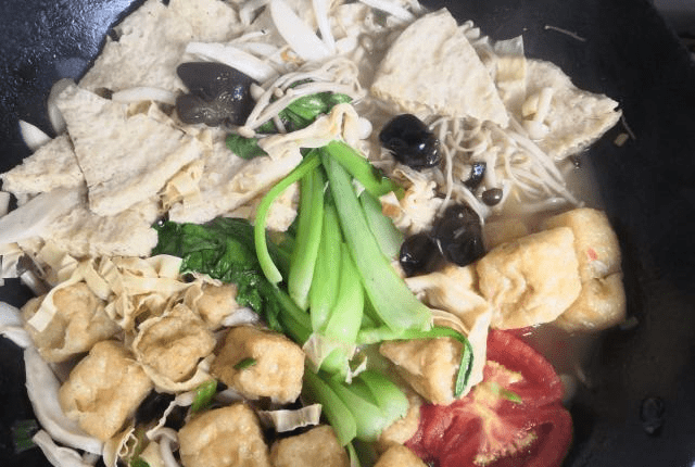 什么菜可以煮着吃好吃 476927ca650c4369bbb9d9296484e4c8.png