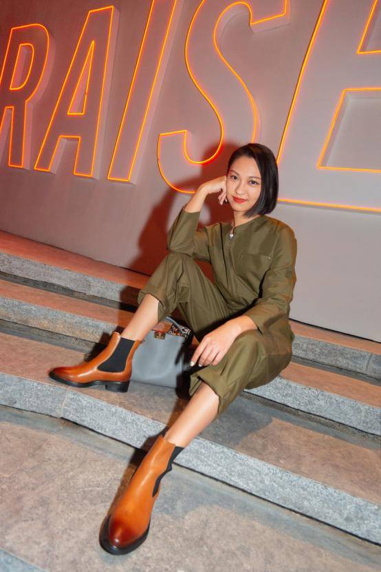 谭松韵|李荣浩、李宇春、谭松韵亮相百丽国际时尚欢聚盛典,秋冬新品惊艳众人!