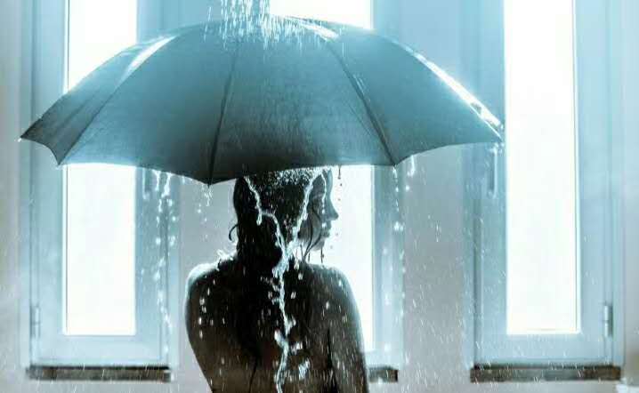 如何给女生说下雨了 afdbd18af0b64c1aa5620608763cfc1f.jpeg