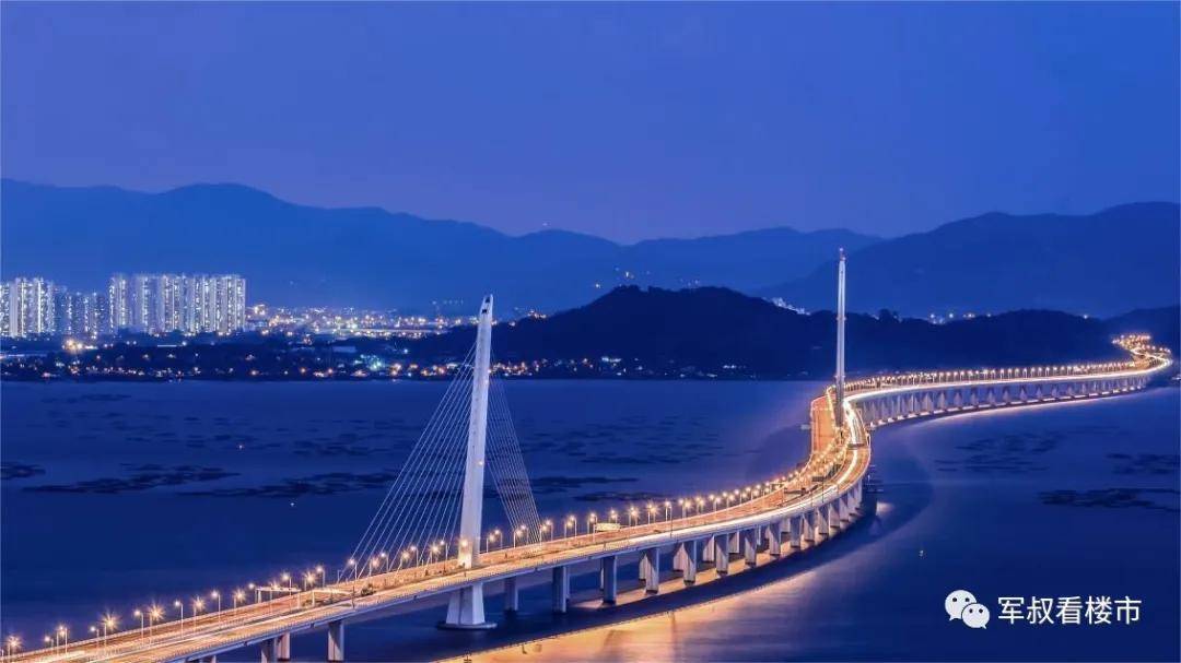 经济特区2020年GDP_2018年gdp经济图(2)