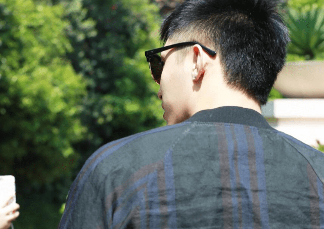 怎么回复男人说晚安 98a1e9015a1e422c89315d7dc98c3e0e.png