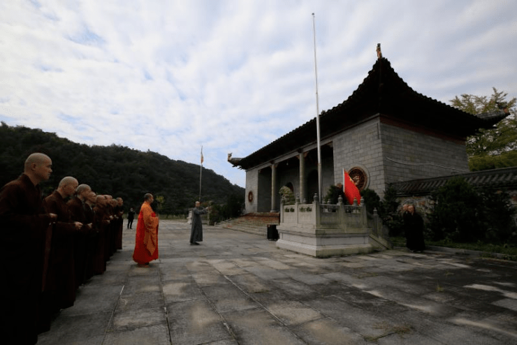 庚子八月十五 | 云居山真如禅寺晨朝迎国庆,夜幕祝中秋