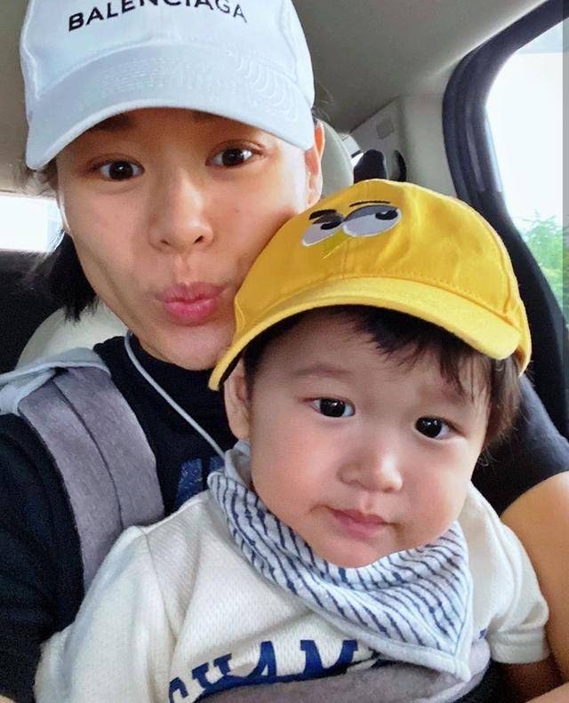 儿子|原创胡杏儿老公晒儿子跳舞，Brendan跳得一脸认真，萌态十足