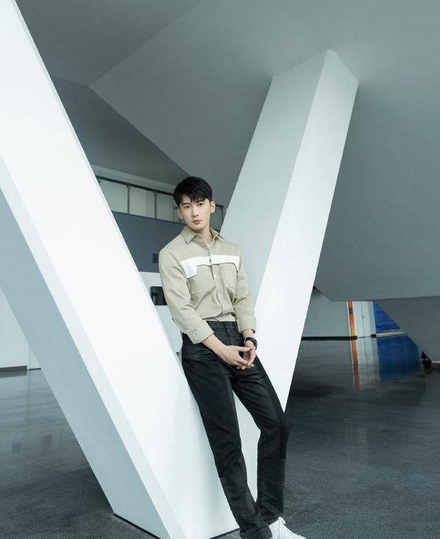 风光|原创嘉行传媒风光不再，当年力捧的那些演员，现在都怎么样了？