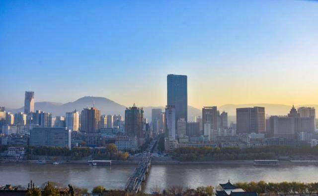 深圳常在人口_深圳人口(2)