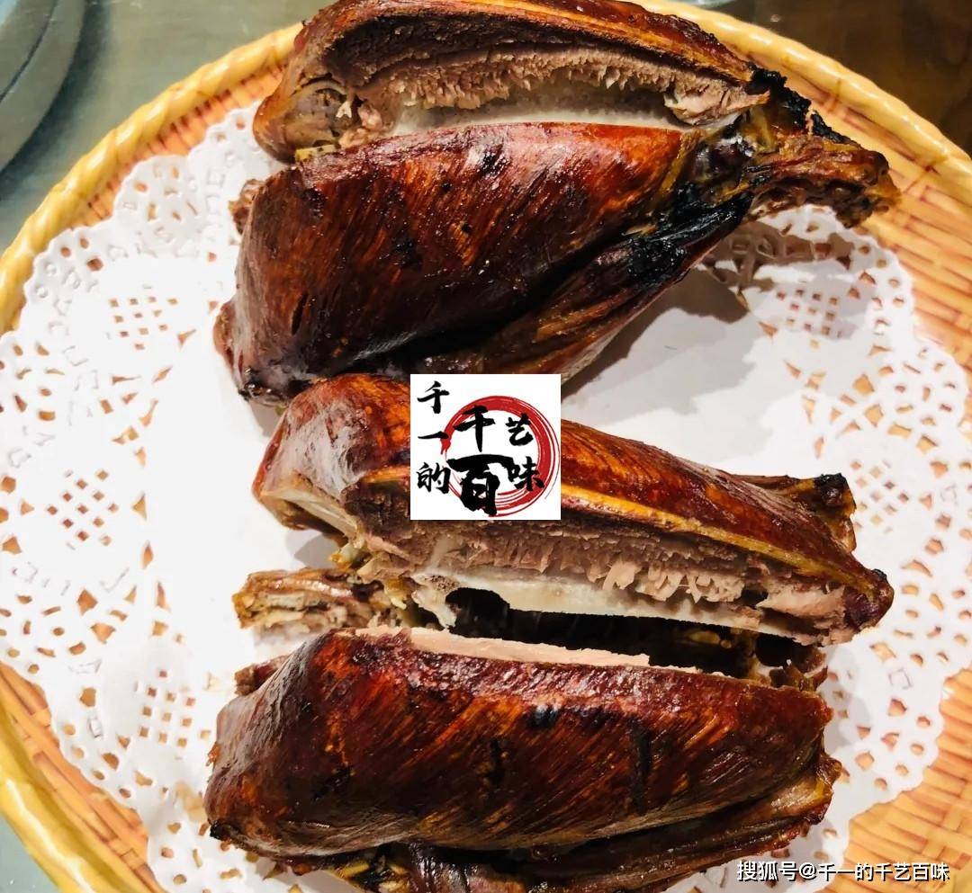 原创烧烤店招牌菜锡纸烤鸽子,附带秘制酱汁详细制作方法