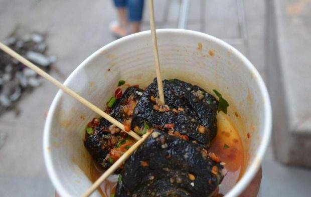街头小吃臭豆腐教学 b8049d0287924ab8811124c990145f4f.jpeg