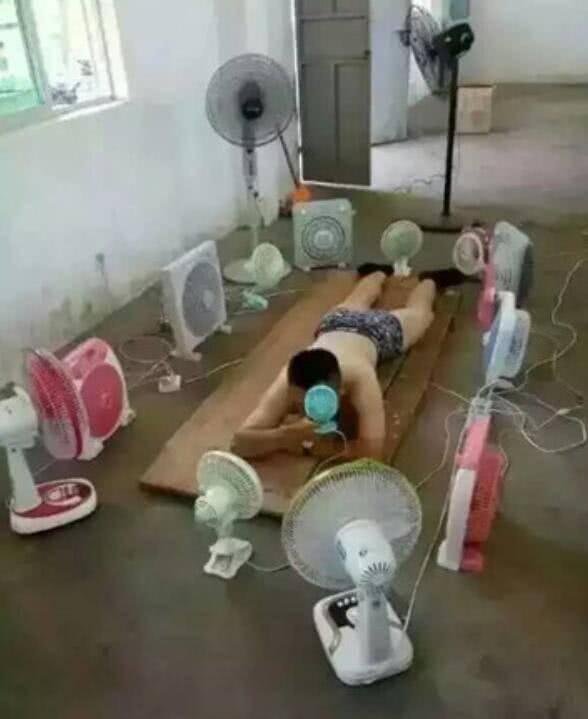 乞丐和人猜成语_乞丐要饭图片