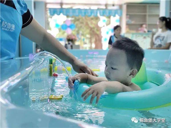 游运动|带孩子参与婴游运动更有必要！天气凉了