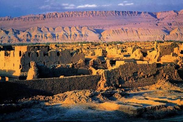 古道|“丝绸之路”：古代欧亚大陆之间进行长距离贸易的交通古道