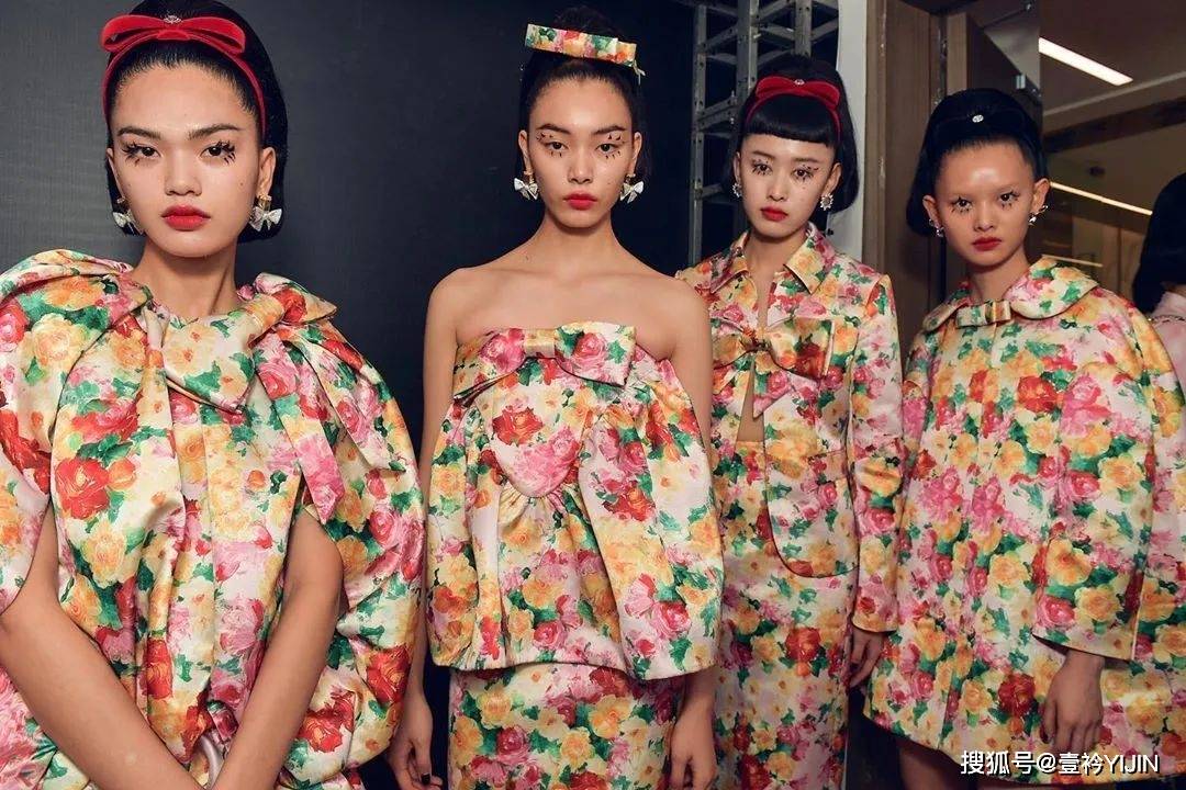 速报|秀场速报 | SHUSHU/TONG女孩请起立，最新系列她来了！