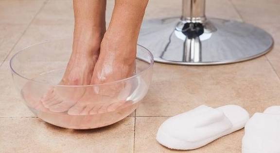 用什么泡脚可以改善内分泌 59b74882c0fc4e2895d9e5452dd69515.jpeg