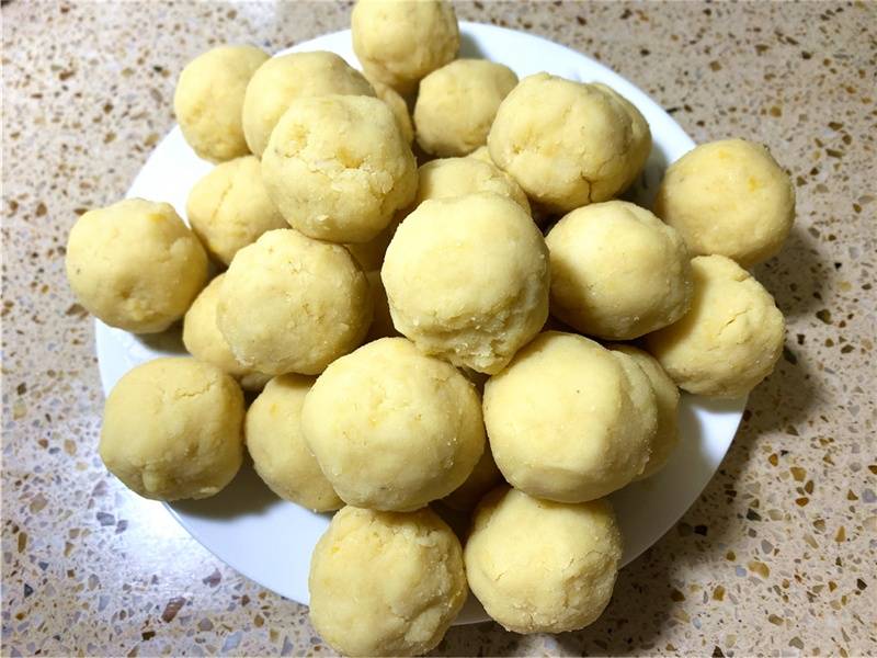 步骤|教你在家做，步骤详细一学就会，酥香掉渣无添加绿豆酥饼别买了