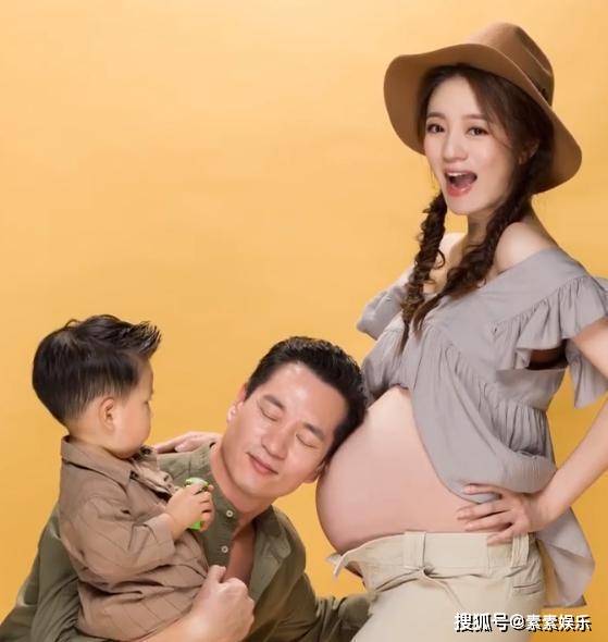 连换|安以轩和百亿老公晒幸福孕妇照：连换6套服装，辣妈风格很明显