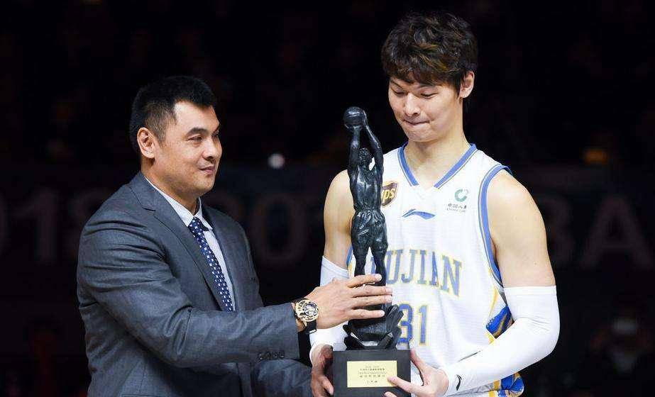 军衔的排行_南京“名气不大”的3所大学,排行榜上不起眼,毕业却能获得军衔