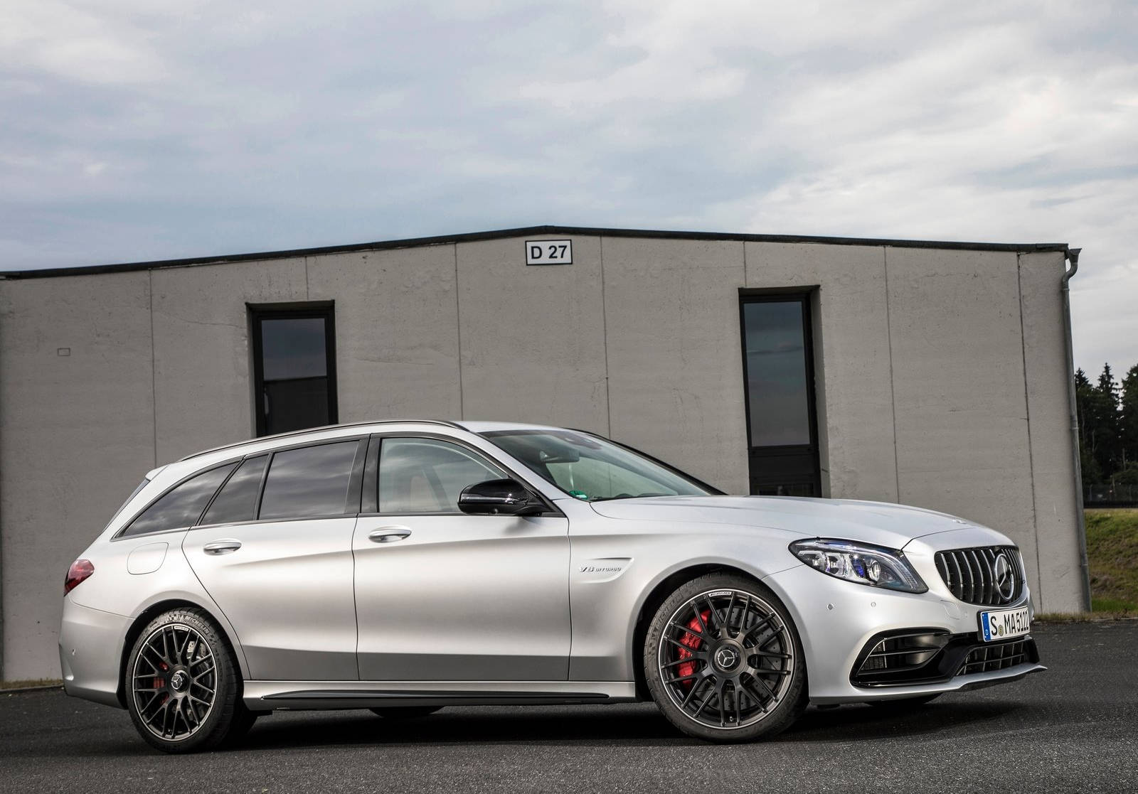 c63 s amg estate