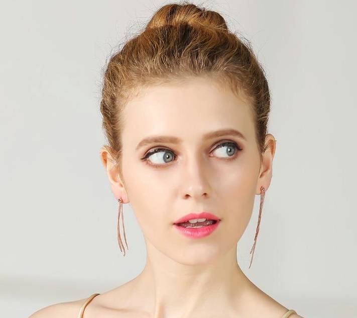 难度|搭配零难度，用玫瑰金凸显气质