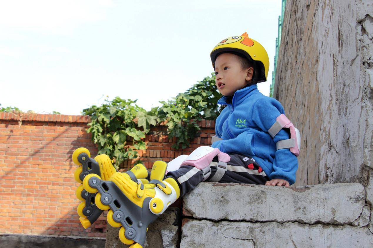 怪兽|激发运动潜能，陪伴美好童年：柒小佰小怪兽轮滑鞋评测