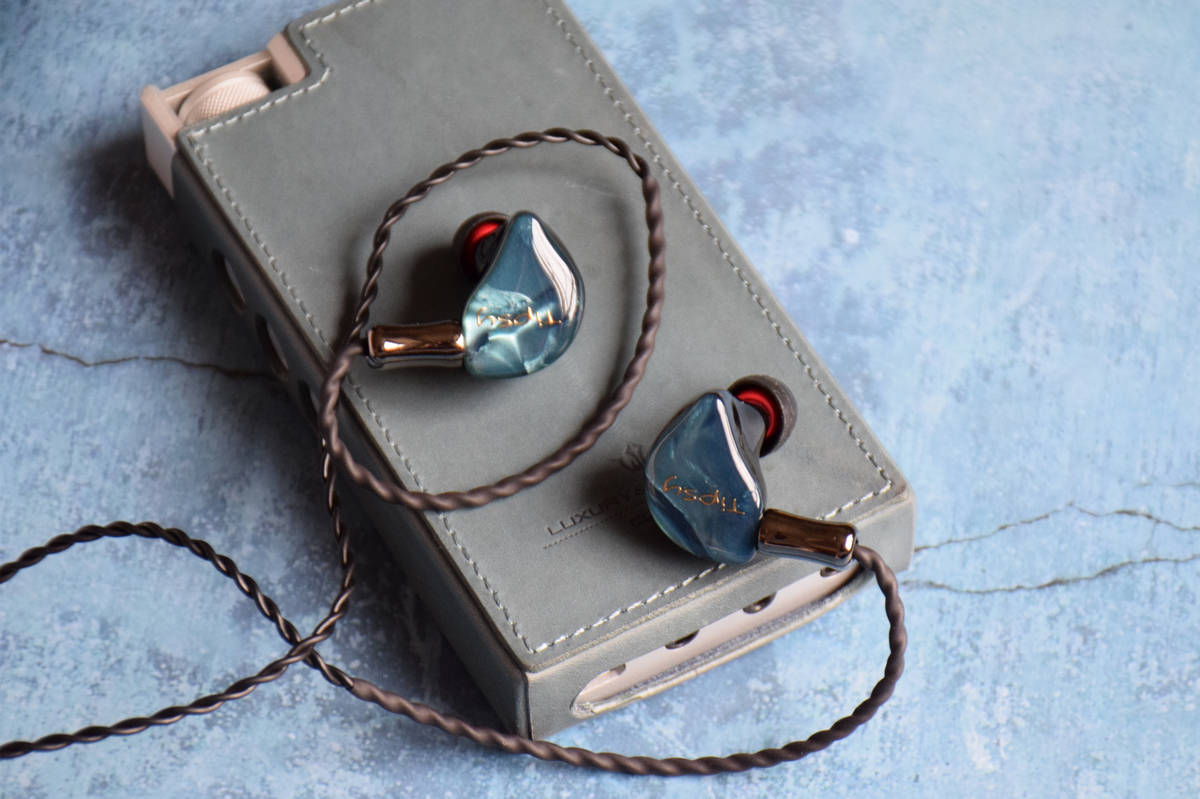 Tipsy|Tipsy蓝极光耳机：沉醉于音乐，倾听微醺的声音