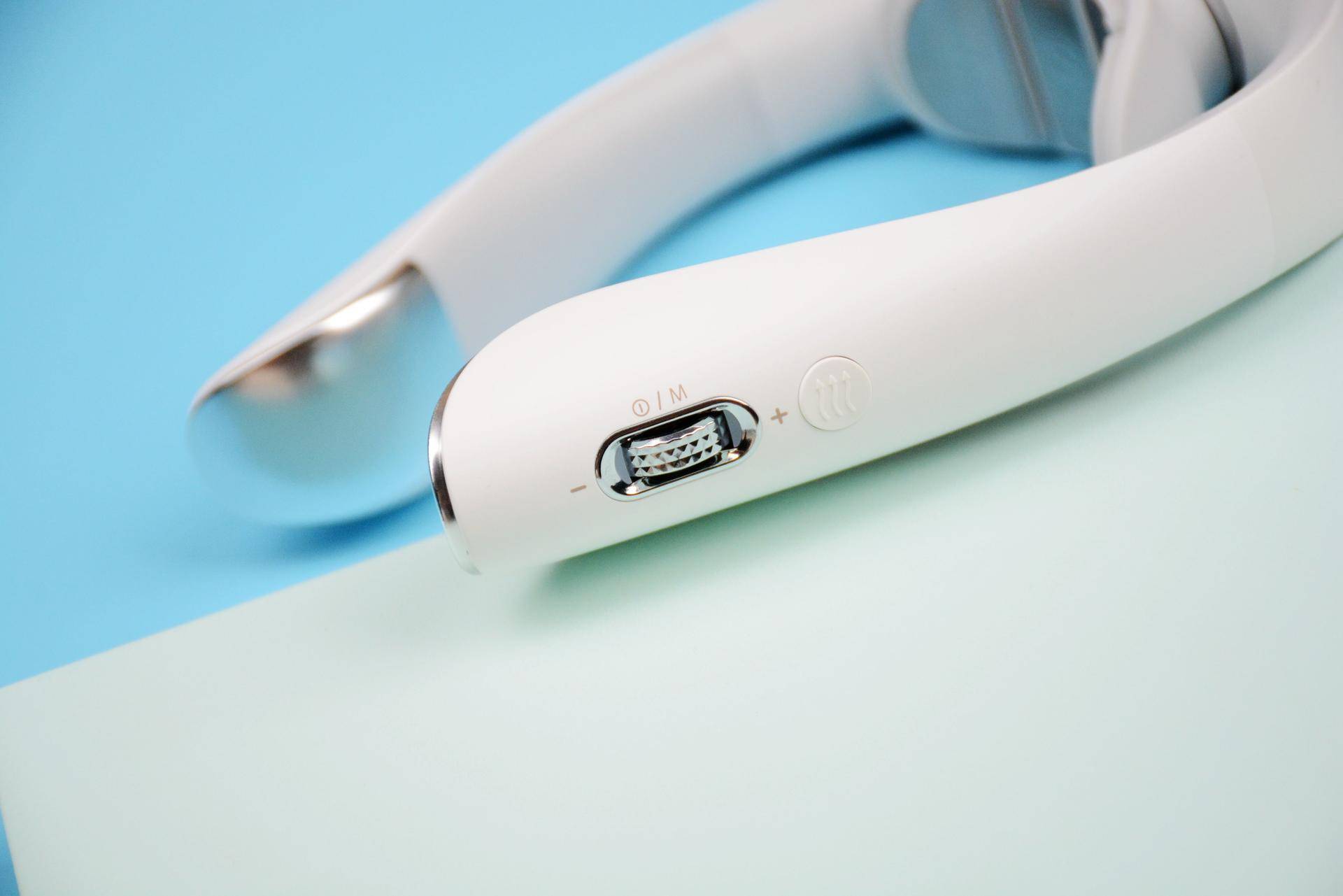 业内|为什么一定要买一个颈椎按摩仪？业内顶级SKG K5评测，效果显著！