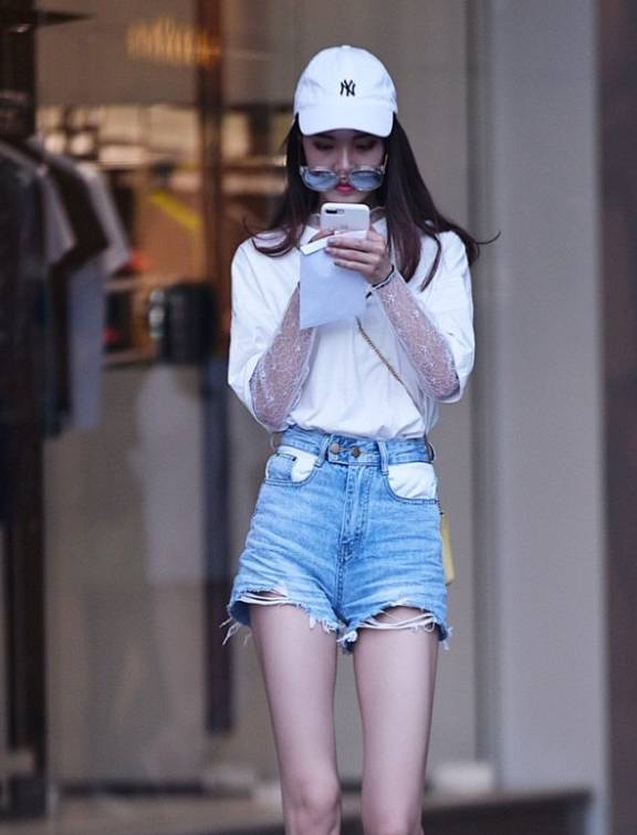 小个子女生适合什么短裤 4de0dad9565345b8a438d7daea8caacc.jpeg