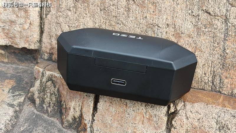 测评盘点|天生双模，吃鸡优选 - Tezo Spark真无线蓝牙耳机