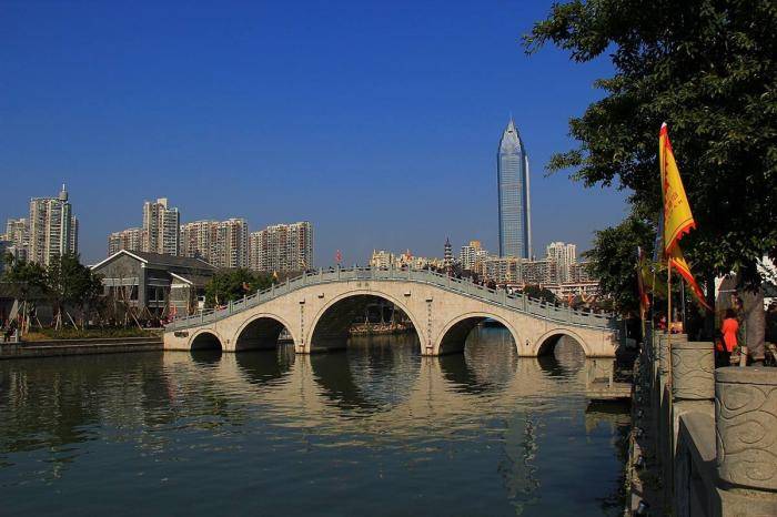 温州GDP真实_温州夜景图片真实图片(2)