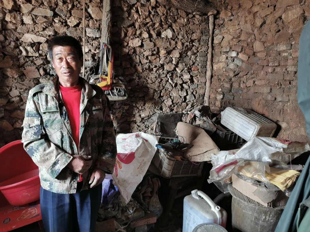 失独者故事：一个电话，让他们的生活从此改变！