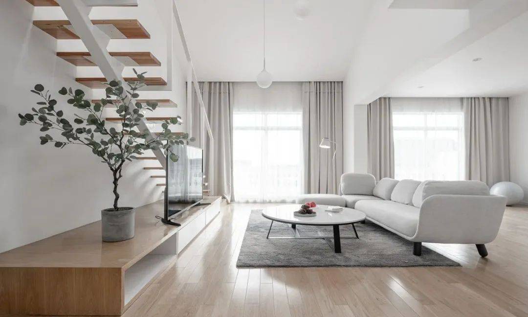 颜色|花了几十万装修，竟然毁在窗帘上！这些搭配技巧，让你家颜值翻倍