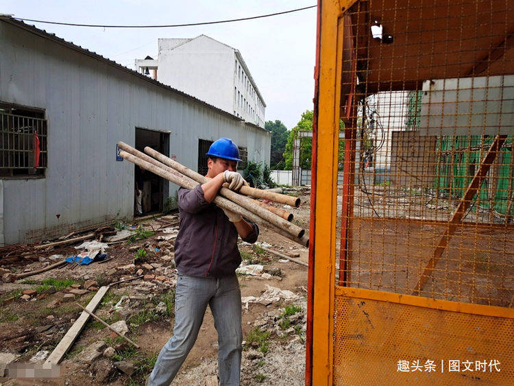 救命|再遭洪水冲垮“救命地”，爸爸：救救我儿子癌童逆行疫区屡被拒